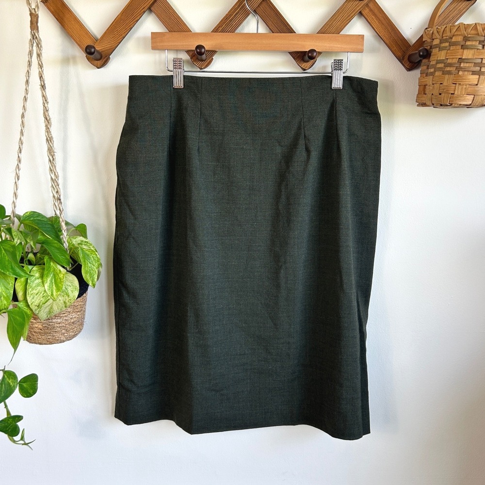 August Max Woman Olive Green Wool Blend Pencil Skirt Made in Italy Size 16